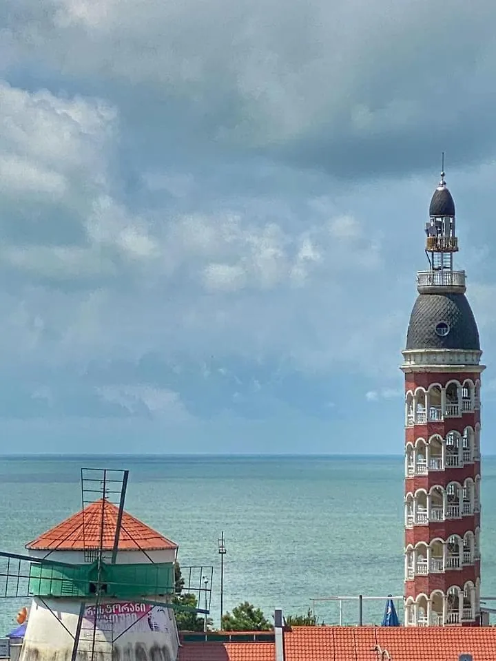 Квартира С Видом На Море И Бульвар Batumi Apartament